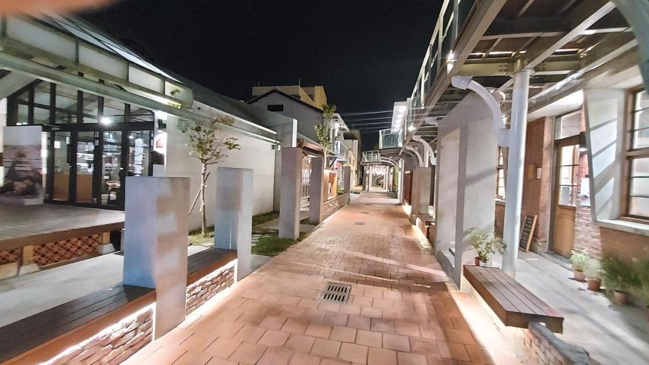 Youngnn Hostel Lukang Bagian luar foto