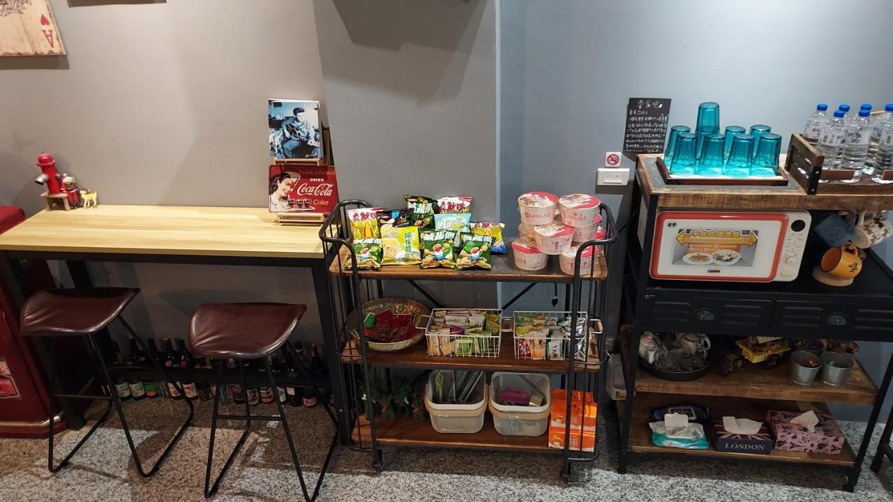 Youngnn Hostel Lukang Bagian luar foto
