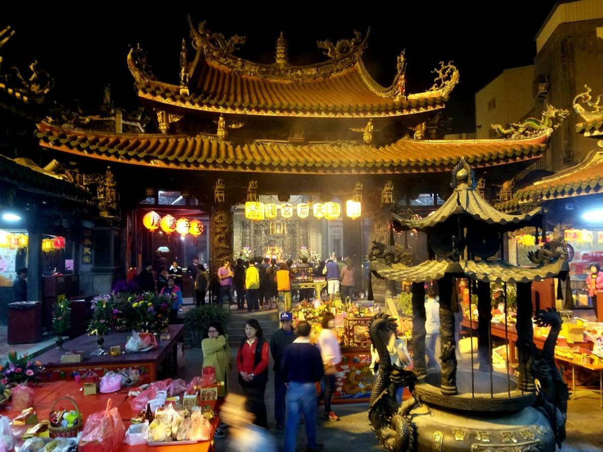 Youngnn Hostel Lukang Bagian luar foto