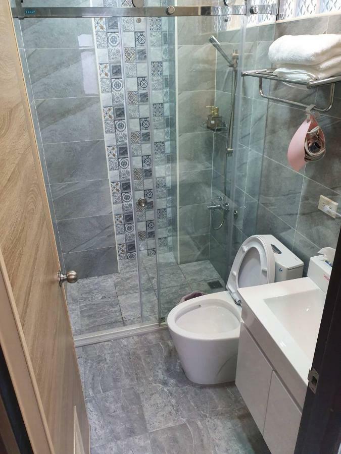 Youngnn Hostel Lukang Bagian luar foto